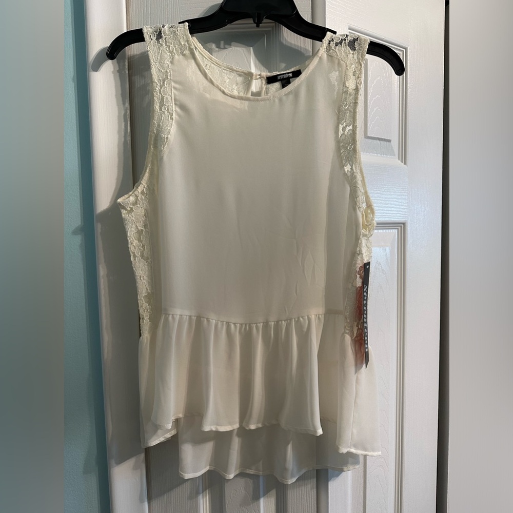 Seventeen Women’s Sleeveless Sheer Lace Top Size X-Large